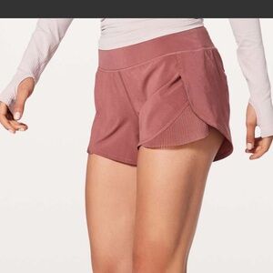 Lululemon Hotty Hot Shorts Play Off The Pleats Pink